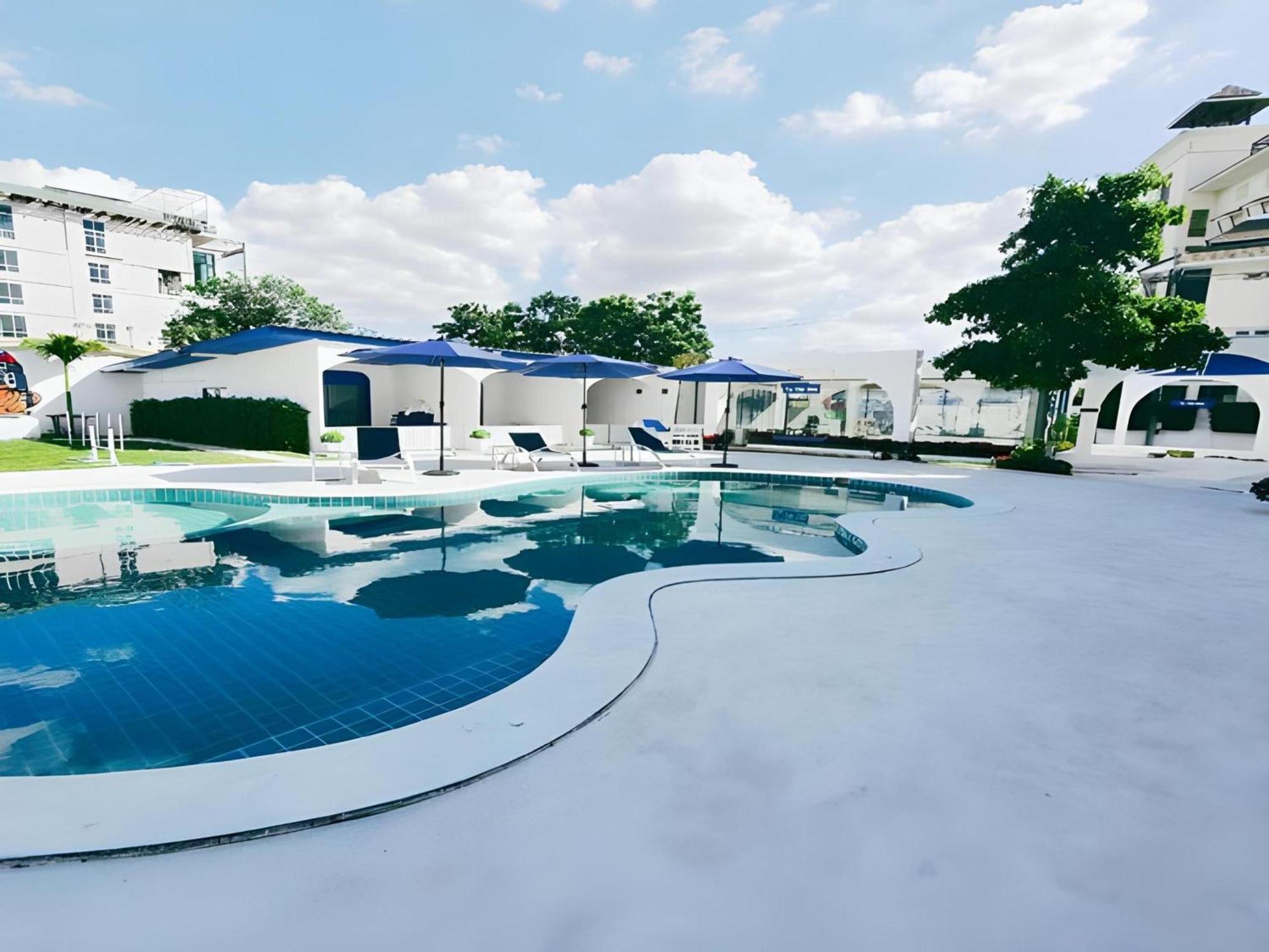 Collection O To The Sea Resort Thailand Na Chom Thian Exterior foto